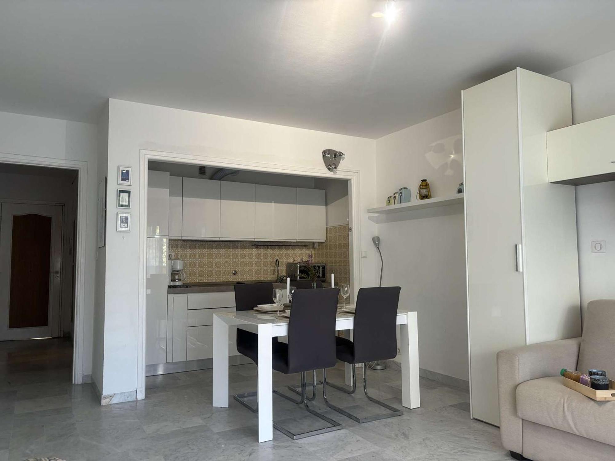Studio Lumineux 4 Pers, Proche Plage, Terrasse, Parking, Wifi - Fr-1-252-71 Lejlighed Antibes Eksteriør billede